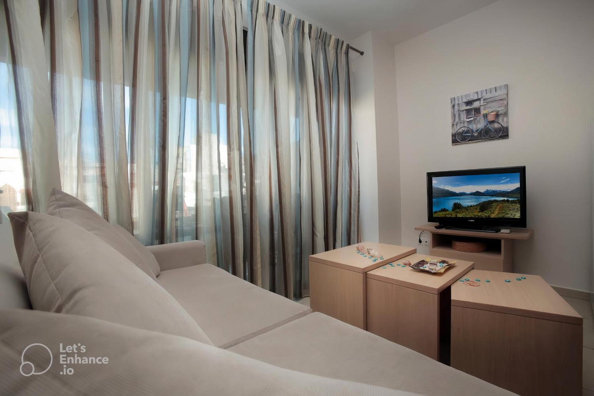 Onyx City Center Apartment With Parking Kandiye Dış mekan fotoğraf