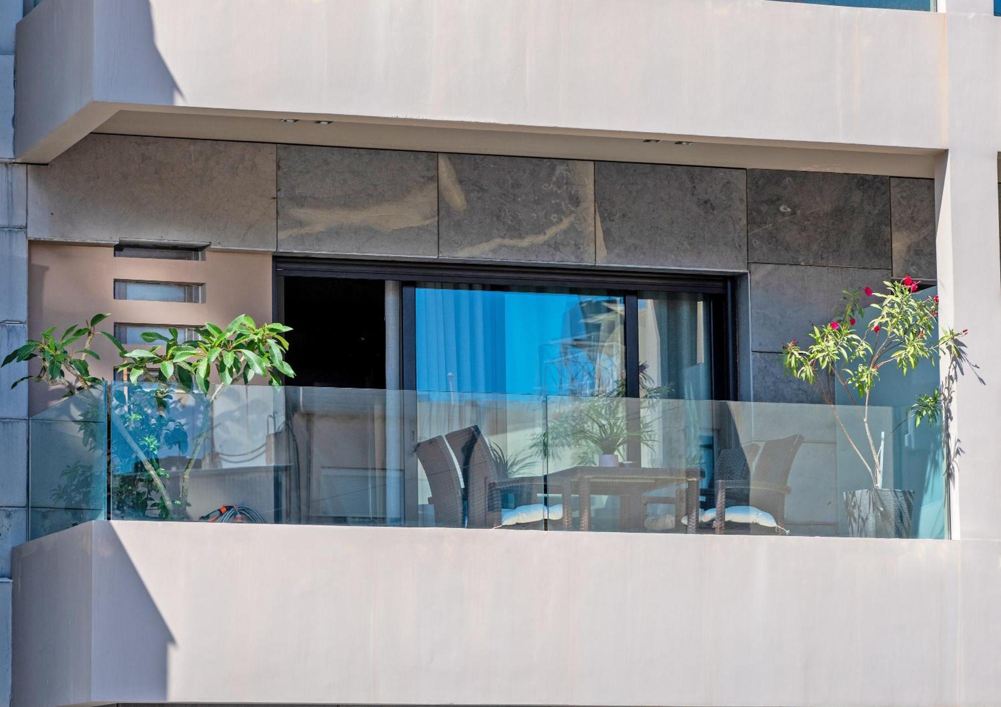 Onyx City Center Apartment With Parking Kandiye Dış mekan fotoğraf